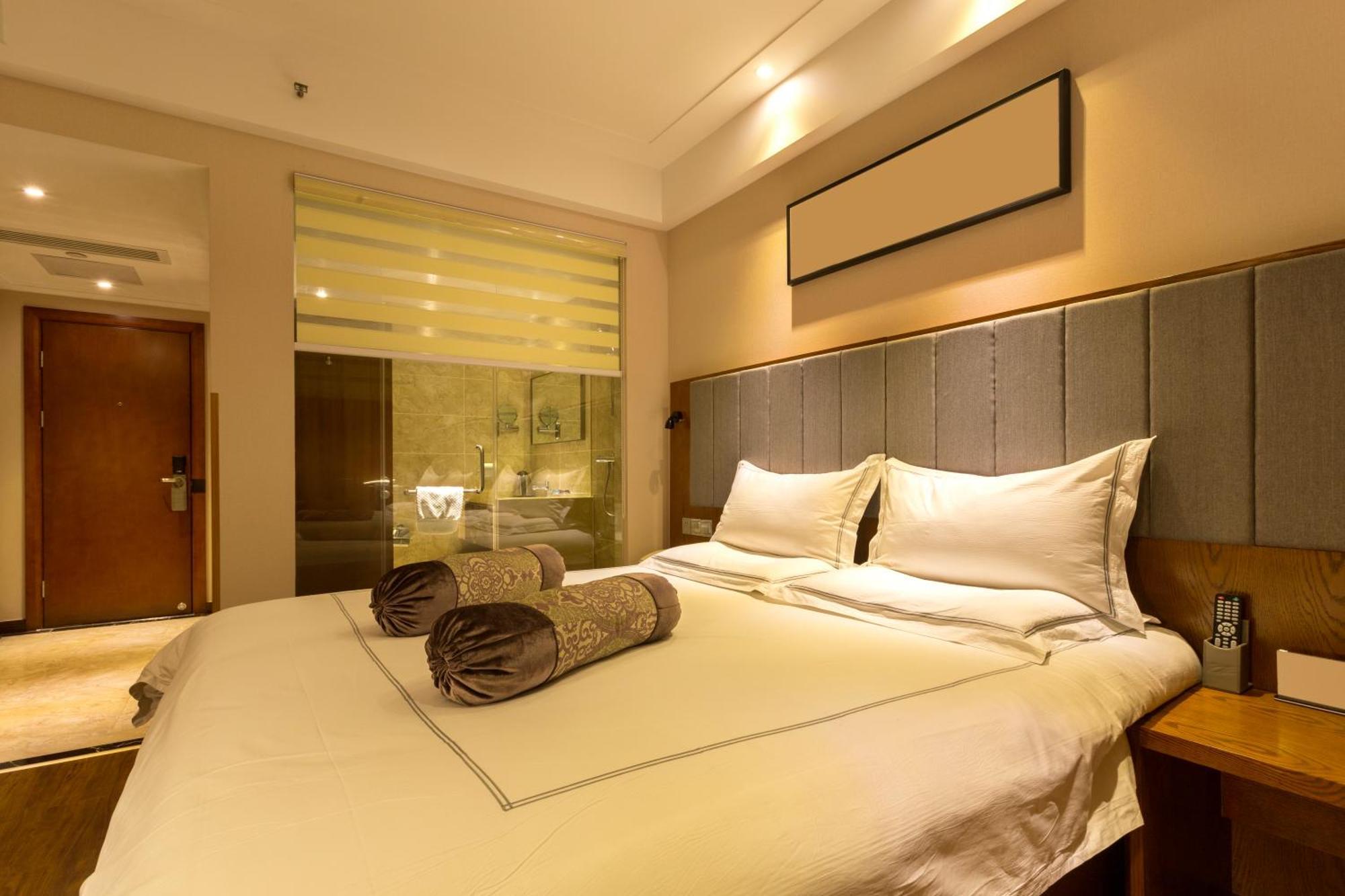 Calabash Luxury Villa Hotel New Delhi